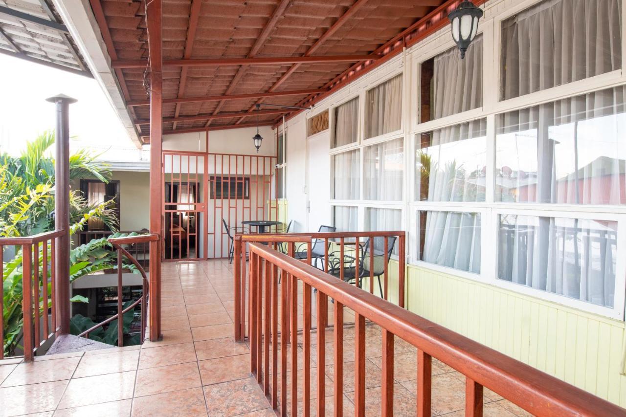 Hotel Sura San José Kültér fotó